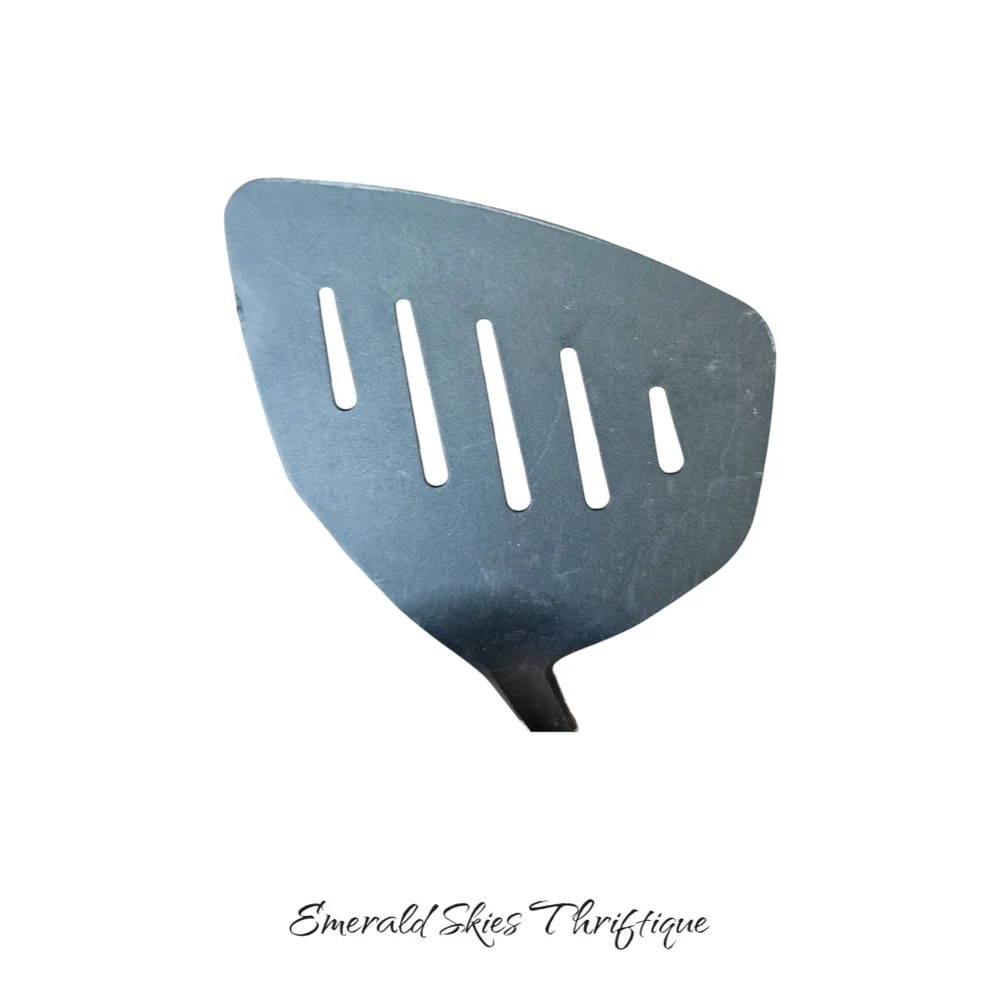 Tupperware Black Nylon Angled Extra Wide Spatula